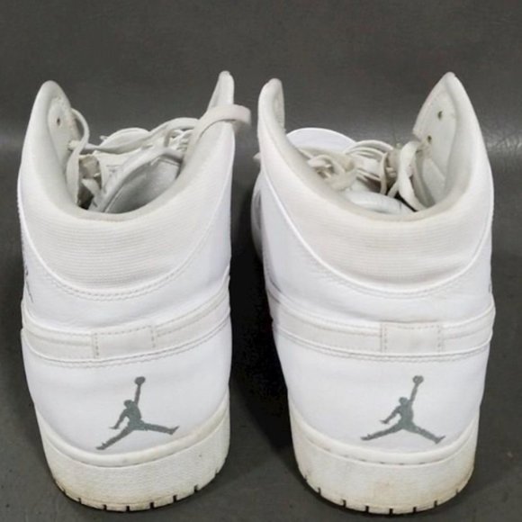 Nike Jordan 1 Retro Mid White WOLF COOL GREY - Picture 3 of 3